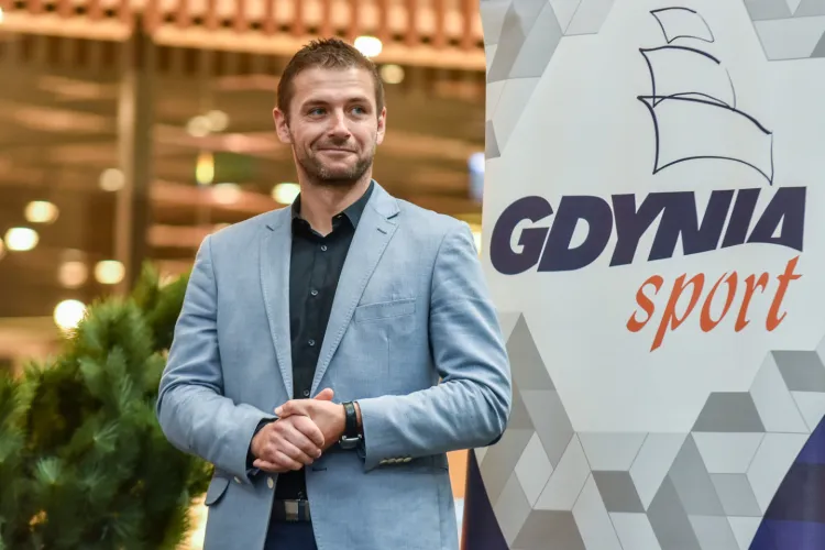 Wojciech Pertkiewicz w latach 2012-19 był prezesem Arki Gdynia, a z klubem był związany zawodowo nawet 3 lata dłużej. Teraz za 50 tys. zł wykupił 1 procent akcji piłkarskiej spółki. 