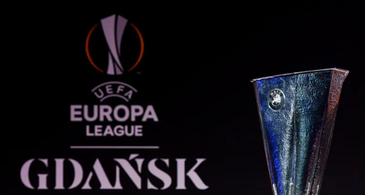 Finał Ligi Europy w Gdańsku odbędzie się niemal rok później niż pierwotnie planowano. Nowa data to: 26 maja 2021 rok.