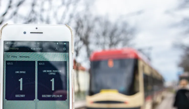 "Screen" biletu kupionego w aplikacji nie upoważnia do podróży - poinformował organizator przewozów w Gdańsku. Zdjęcie ilustracyjne.
