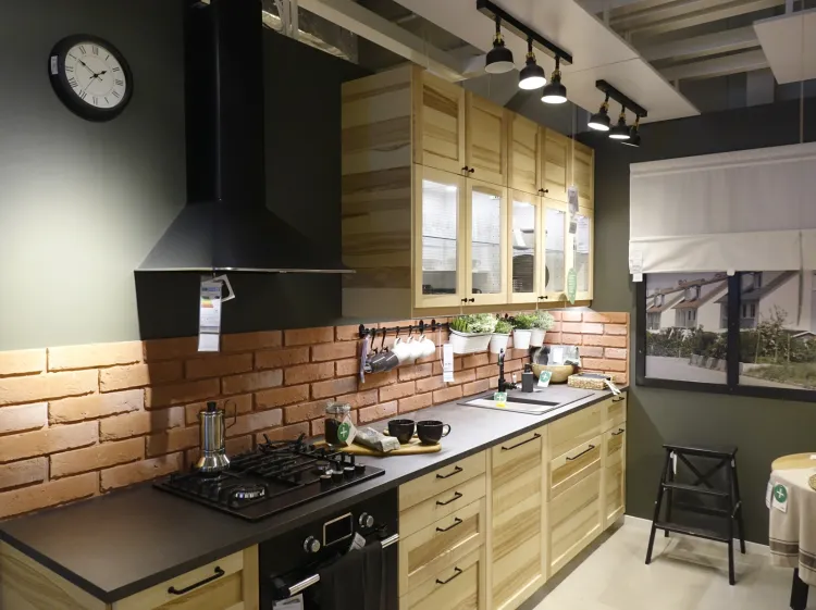 Nowe wnętrza IKEA Gdańsk są nie tylko inspiracją, ale odzwierciedlają również najpopularniejsze układy kuchni w blokach.