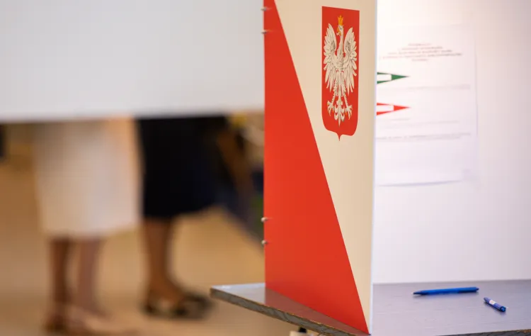 12 lipca druga tura wyborów prezydenckich. Urzędnicy z Trójmiasta przyznają, że już przed głosowaniem wyborcy pobijają wszelkie możliwe rekordy aktywności.