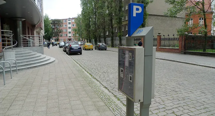 Już w całym Trójmiesćie będzie można płacić za parkowanie SMS-em.