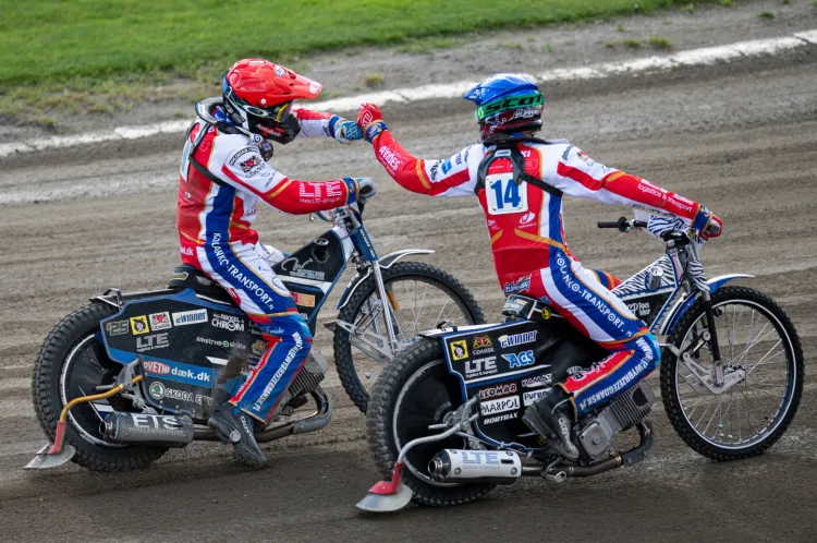 Zdunek Wybrzeże Gdańsk na Łotwie cieszyło się z pierwszej wygranej w tym sezonie. Na zdjęciu Peter Kildemand i Karol Żupiński.