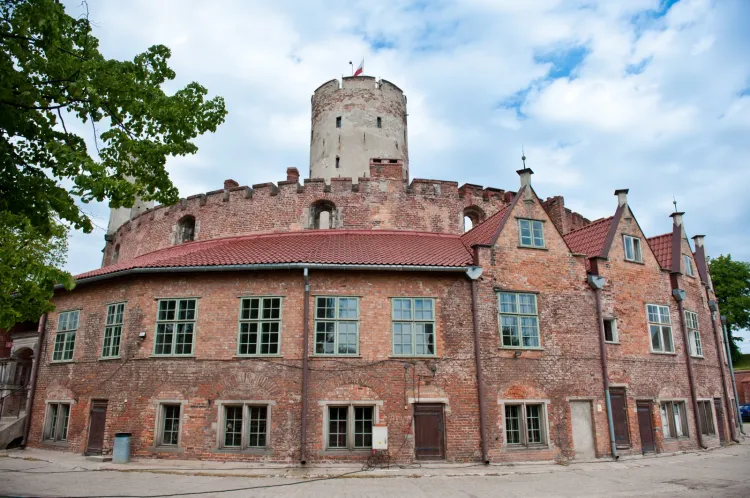 Twierdza Wisłoujście, jedna z najlepiej zachowanych fortyfikacji gdańskich, remontowana jest sukcesywnie od początku lat 90.