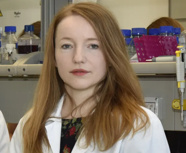Dr Alicja Chmielewska bada interferony, które mogą pomóc w walce z koronawirusem.