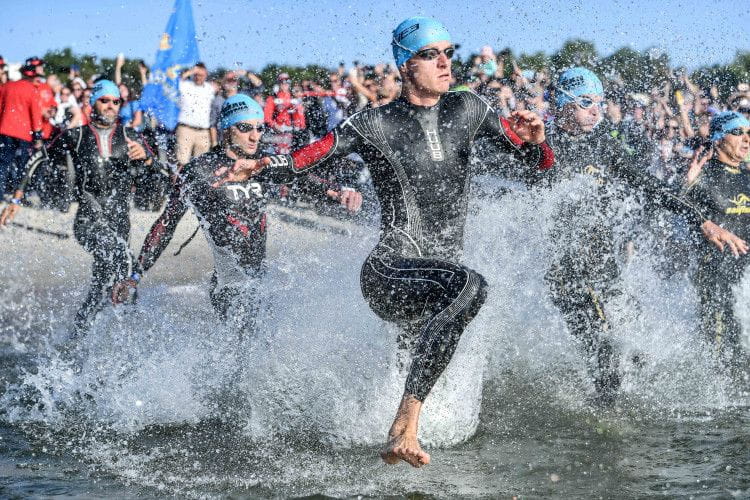 Organizatorzy Enea Ironman 70.3 Gdynia ze względu na pandemię musieli zmienić datę zawodów, zmniejszyć liczbę uczestników i zmodyfikować trasy. Start tradycyjnie odbędzie się jednak na miejskiej plaży.