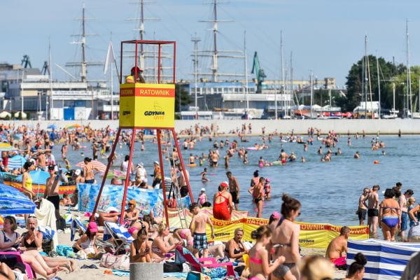 W Gdyni od 1998 r. nie doszło do utonięcia. Ratownicy kolejny sezon zaliczają do udanych. 