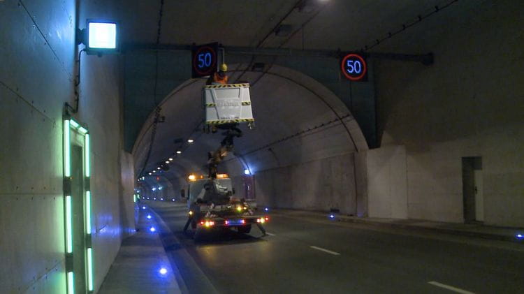 Niewykluczone, że wkrótce policja i GZDiZ przywróci w tunelu pierwotną maksymalną dopuszczalną prędkość - 50 km/h. 