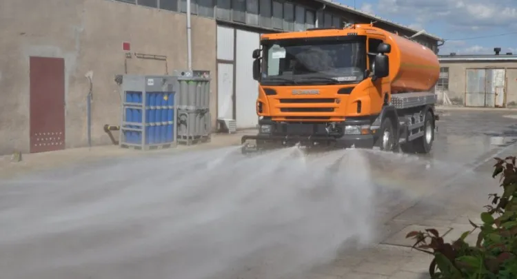 Nowy, miejski sprzęt i baza mają pomóc Gdyni zaoszczędzić na zimowym sprzątaniu dróg.