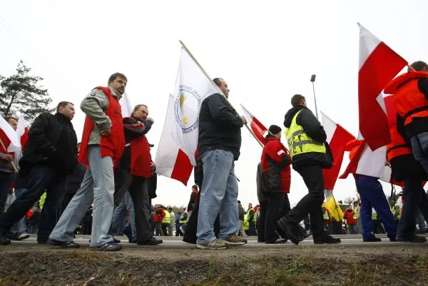 Rybacy z Pomorza chcą, by ministerstwo rolnictwa anulowało niekorzystne decyzje. Nz. protest w Leśnicach koło Lęborka.