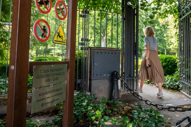 Ogrody Doraco przy parku Oliwskim są otwarte w godzinach pracy znajdujących się tam biur.