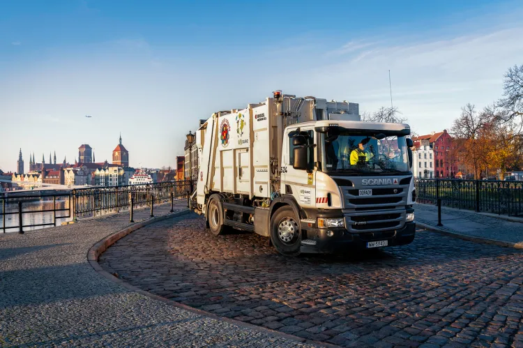 W Trójmieście Suez odpowiada m.in za odbiór odpadów komunalnych z terenu nieruchomości zamieszkanych i niezamieszkanych, położonych w Gdańsku.