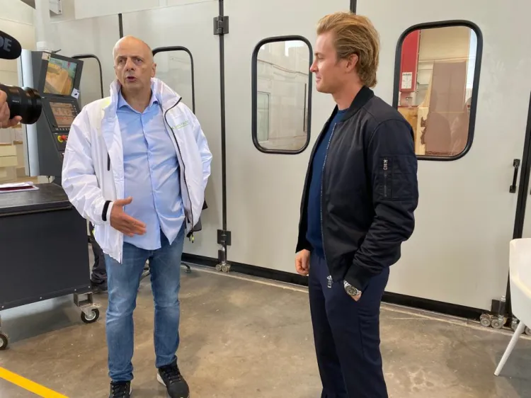 W Gdańsku Nico Rosberg spotkał się z prezesem stoczni Sunreef Yachts, Francisem Lappem. 