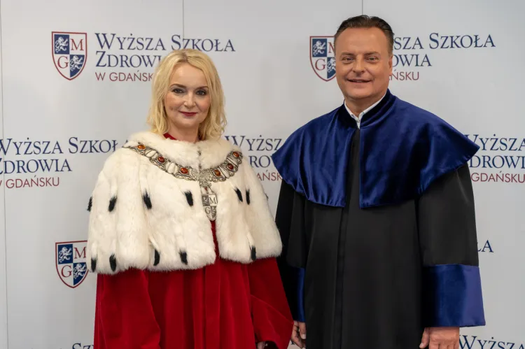 Rektor WSZ dr n. med. Marzena Podgórska i kanclerz dr hab. Marcin Geryk.