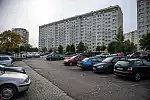 Zdjęcia parkingu przy ul. Paderewskiego na Suchaninie.