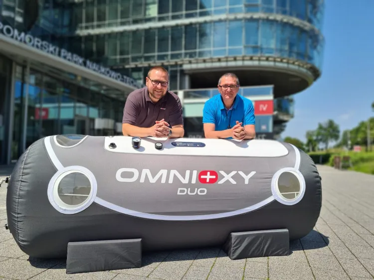 Omnioxy to firma rodzinna, której założycielami i głównymi udziałowcami jest dwóch braci oraz ich ojciec. Na zdjęciu Adam i Marcin Cegielscy