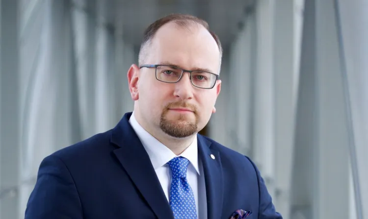 Paweł Majewski od lutego 2020 roku zajmuje stanowisko prezesa Grupy Lotos.