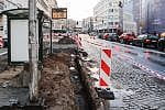 Remont chodników przy ul. 10 Lutego w Gdyni ma potrwać do połowy grudnia.