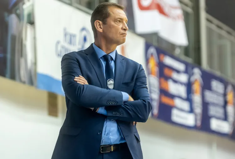 Trener Gundars Vetra przyznał, że niski poziom Energa Basket Ligi Kobiet nie służy przygotowaniu drużyny do rozgrywek europejskich.