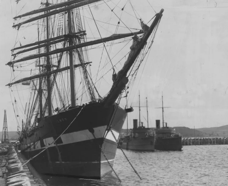 STS "Lwów".