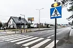 Dodatkowe elementy na przejściu dla pieszych na ul. Morskiej w Gdyni.