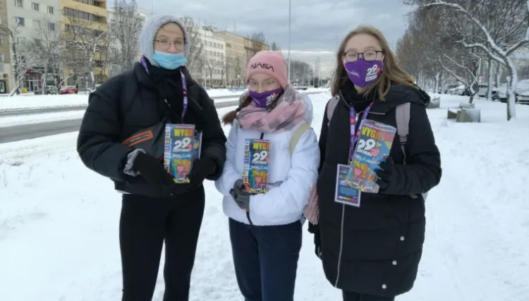 W Gdyni można już spotkać pierwsze grupki wolontariuszy.