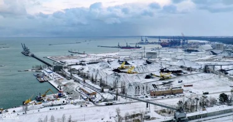 Udział Portu Gdańsk w obsłudze morskiej wymiany towarowej Polski wyniósł 46,2 proc. 