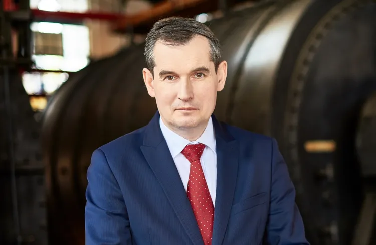 Jarosław Wróbel zrezygnował z funkcji wiceprezesa PGNiG i przechodzi do Grupy Lotos.