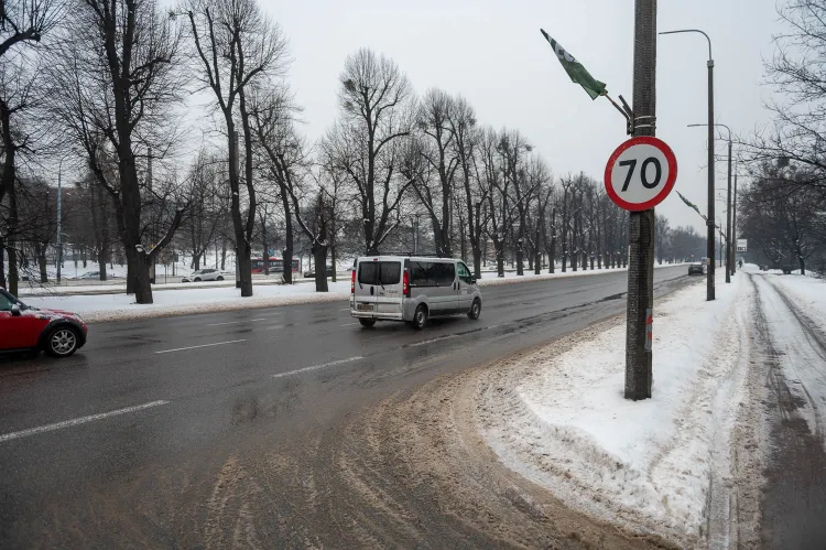 To już ostatnie dni, kiedy kierowcy bez łamania przepisów mogą jechać al. Zwycięstwa w Gdańsku z prędkością 70 km/h.