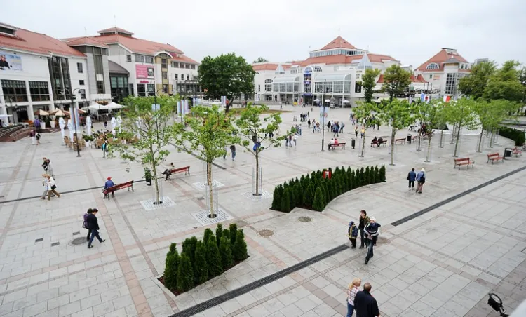 Tak Plac Przyjaciół Sopotu wygląda obecnie, po przeprowadzeniu pierwszego etapu modernizacji.