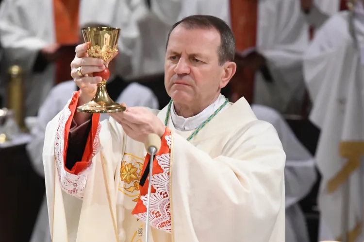 Arcybiskup Tadeusz Wojda był dotychczas metropolitą białostockim. Posługę w Gdańsku rozpocznie w Niedzielę Palmową.