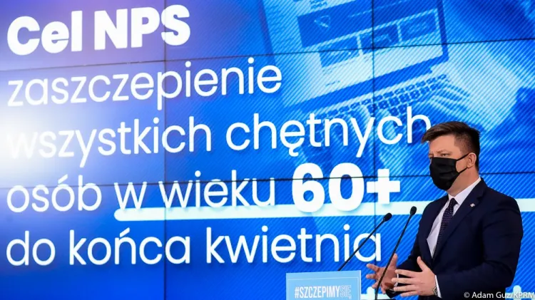 Minister Dworczyk zapowiedział, że w ciągu najbliższych dwóch tygodni do punktów szczepień w całej Polsce trafi łącznie ponad 2 mln szczepionek. 