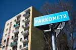 Mieszkańców osiedla w Sopocie zaskoczyła informacja o płatnym parkingu pod ich mieszkaniami.