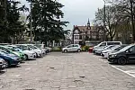 Parking na pl. Inwalidów Wojennych w Oliwie.