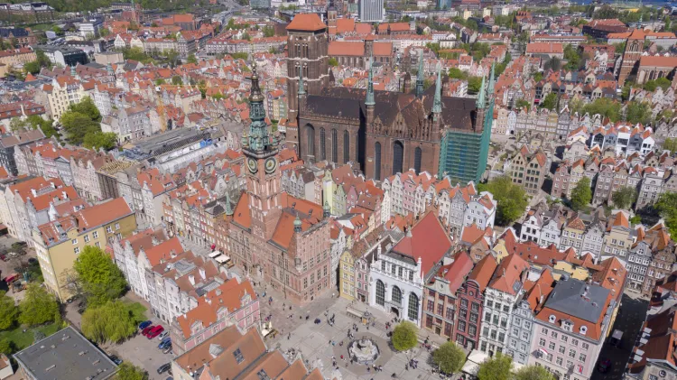 Gdańsk Dwór Artusa na Długim Targu.
