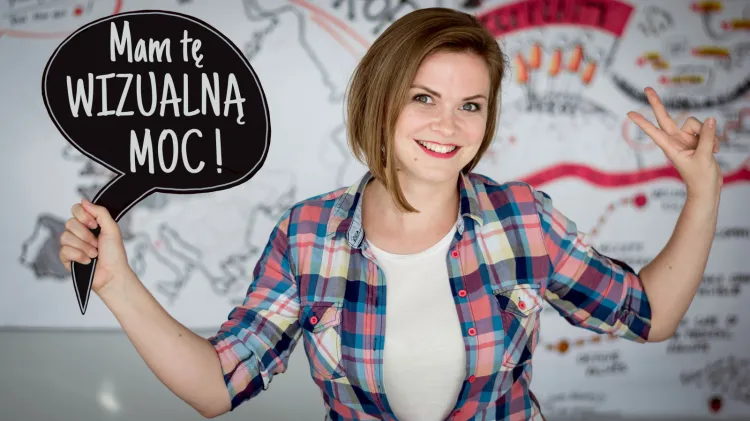 Natalia stworzyła swoją markę "Jadźka Rysuje", która w Trójmieście cieszy się dużą rozpoznawalnością na wydarzeniach stacjonarnych i online.