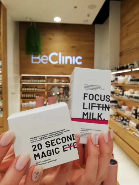 BeClinic proponuje: zestaw od marki Veoli Botanica: Serum pod oko 20 Seconds Magic Eye Treatment oraz serum liftingujące Focus Lifting Milk.
