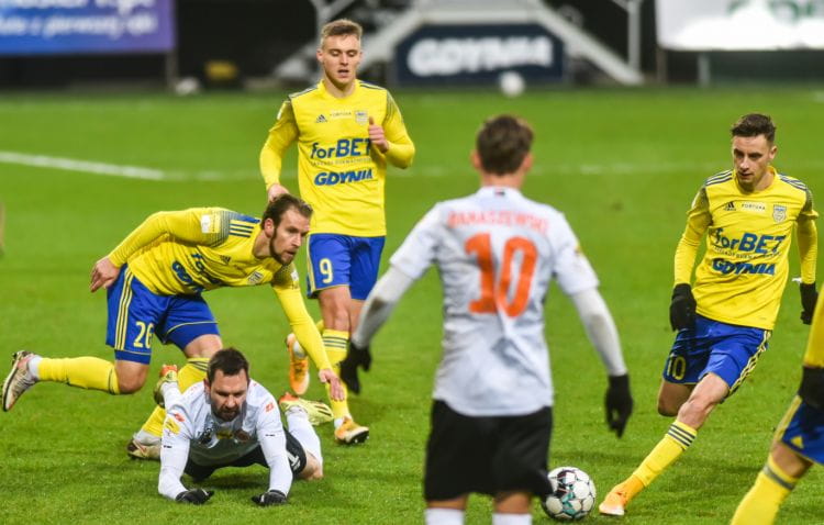 Arka Gdynia w ostatniej kolejce Fortuna I liga zagra o 4. miejsce w rozstawieniu do baraży o ekstraklasę, co daje pierwszy mecz u siebie. 