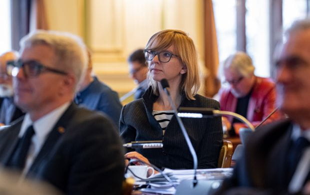 Miejska radna Anna Golędzinowska podziela obawy Rady Dzielnicy. Poprosiła o spotkanie z urzędnikami w tej sprawie.