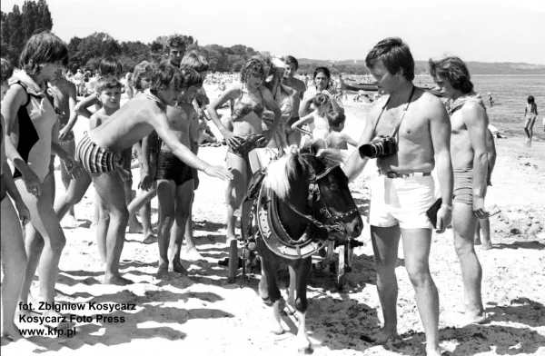 Zdjęcia wykonane na trójmiejskich plażach w latach 60.
