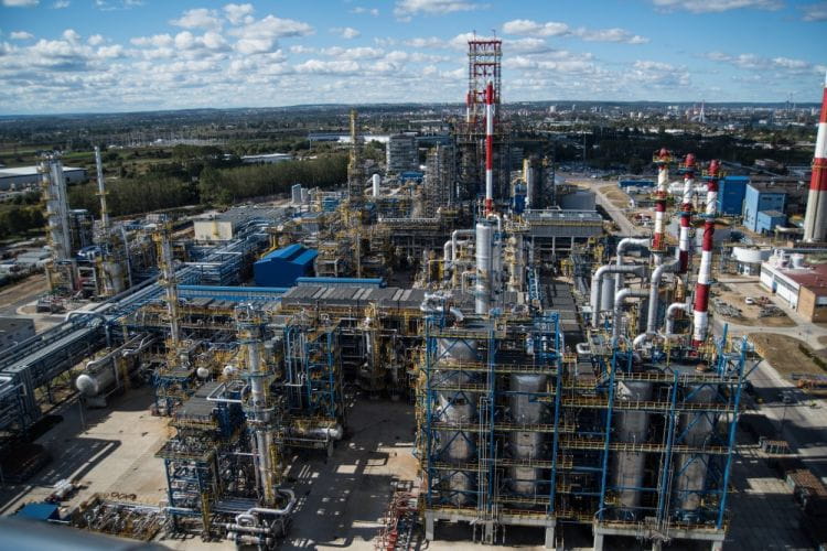 Najwyższa Izba Kontroli stale monitoruje proces fuzji Orlenu z Lotosem. NIK Kontrola w paliwowych spółkach może rozpocząć się jeszcze w 2021 r. 