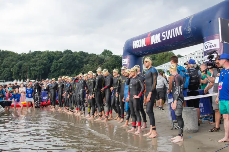 Enea Ironman Gdynia po raz pierwszy w Polsce odbędzie się na pełnym dystansie. Uczestnicy będą mieli do pokonania 3,8 km pływania...