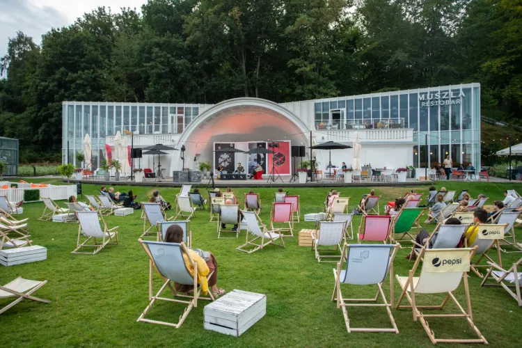 W sierpniu w Trójmieście czeka nas prawdziwy wysyp literackich festiwal. Jednym z nich jest Festiwal Miasto Słowa, który odbędzie się w Gdyni w dniach 23-29 sierpnia.