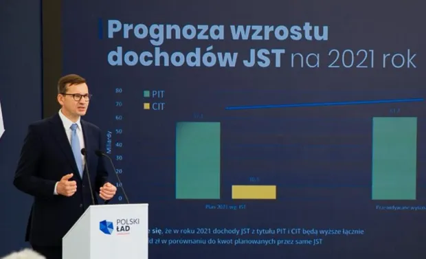 Premier Mateusz Morawiecki podczas prezentacji programu wsparcia samorządów lokalnych.