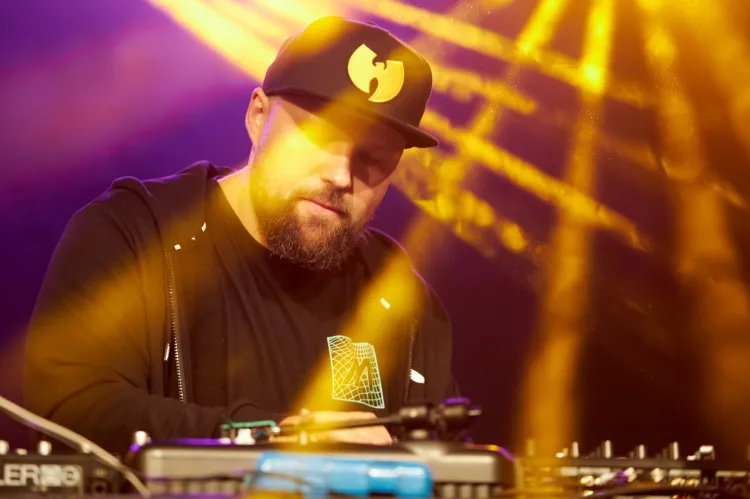 DJ Eprom