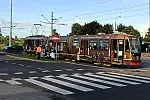 Ignorowanie znaków, nieznajomość miasta, a może zwykłe gapiostwo? Co jest przyczyną częstych kolizji na przejazdach tramwajowych w Gdańsku?