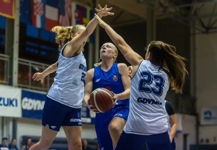 Towarzyski turniej koszykarek w Gdyni rozgrywany jest od 10 do 12 września.