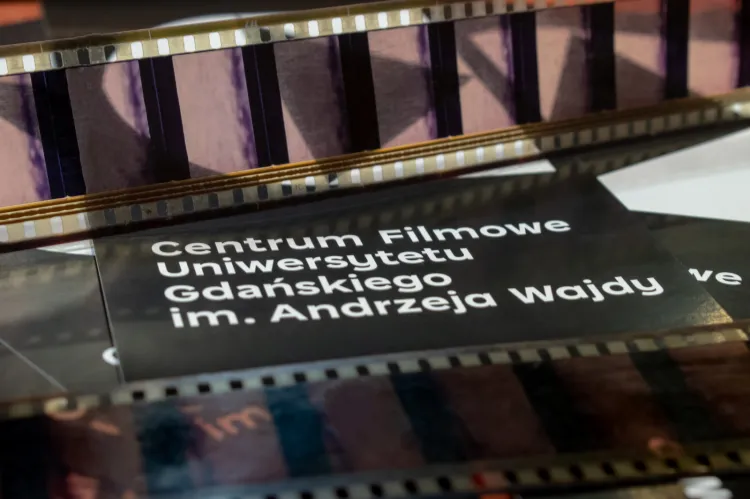 Uniwersytet Gdański mówi, że o stworzeniu Centrum w tym momencie zdecydował dynamiczny rozwój kierunków filmowych i coraz lepsza widoczność filmowych produkcji studenckich na ogólnopolskich festiwalach filmowych. Docelowo w Gdańsku ma powstać osobny budynek, który będzie jeszcze bardziej wszechstronny niż Gdyńskie Centrum Filmowe.