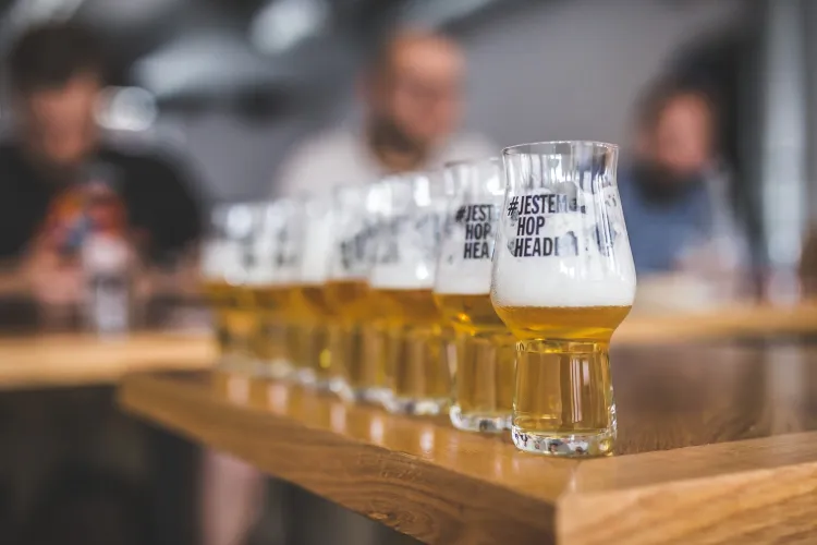 W gdańskim i gdyńskim pubie AleBrowaru będzie można spróbować aż dwunastu rodzajów wymrażanych piw. Browar przygotował w ten sposób swoje najpopularniejsze trunki - m.in. Crazy Mike, El Fruto czy King of Hop.