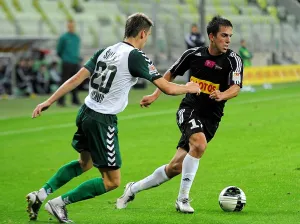 Marcin Pietrowski jako jedyny zagrał we wszystkich spotkaniach Lechii jesienią, a ponadto przez naszych czytelników był najczęściej ocenianym piłkarzem biało-zielonych.